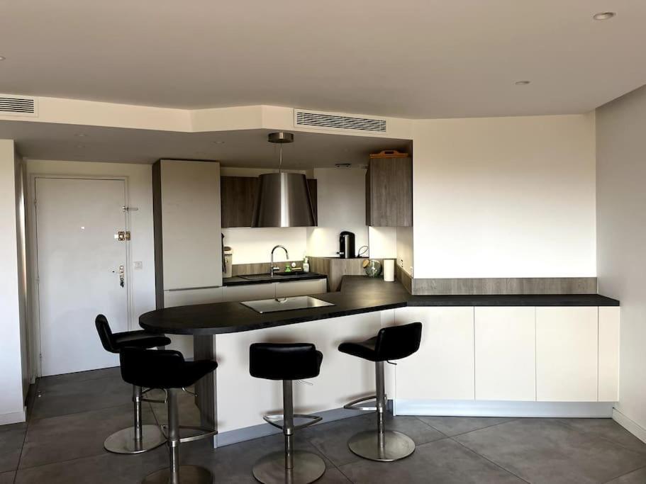 מאנדליה-לה-נאפול Appartement 2 Pieces Vue Mer, A Proximite De Tout מראה חיצוני תמונה